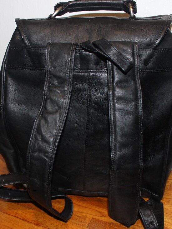FRYE Thick Black Leather Large Travel Backpack Bag Unisex Mint! main image 11